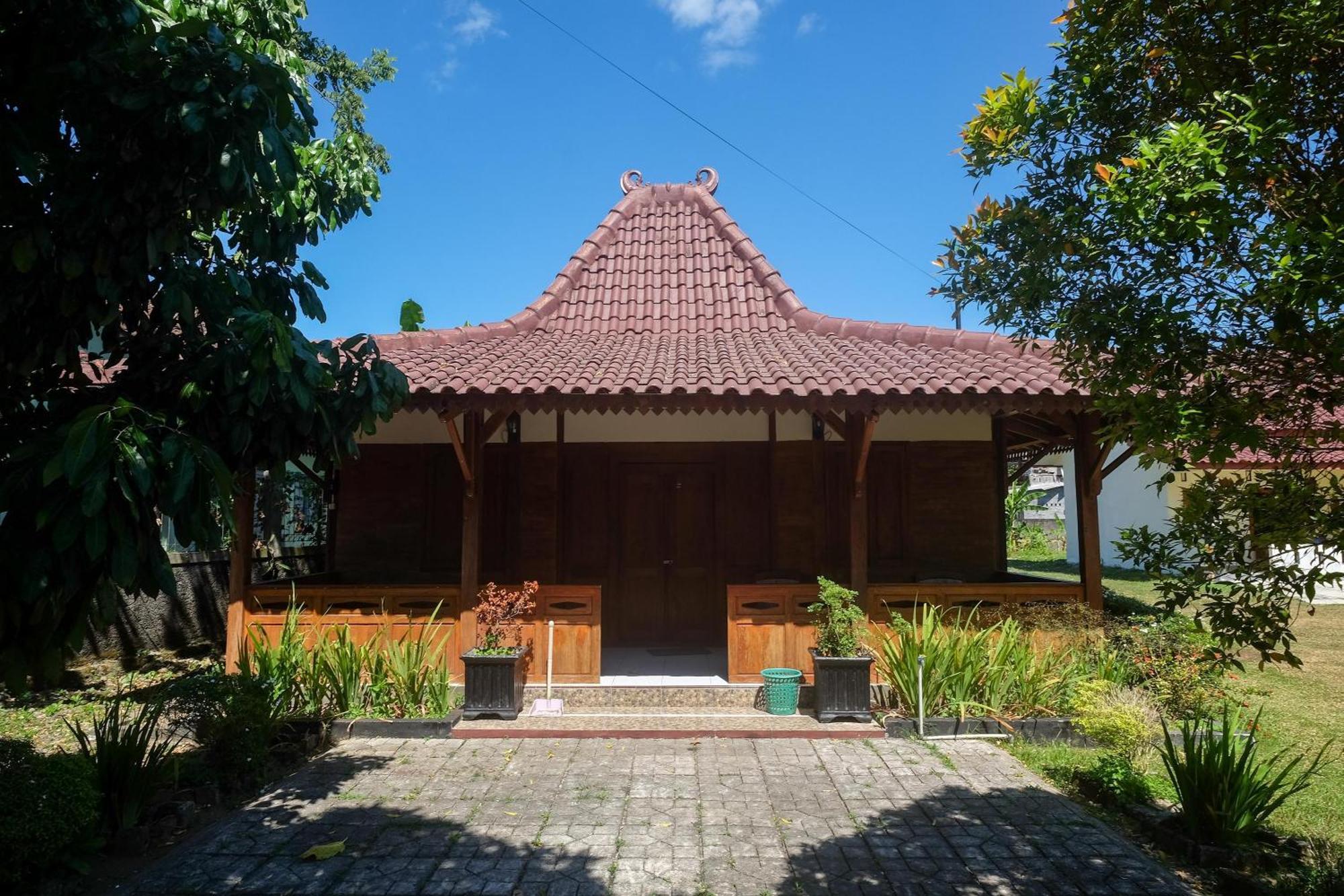 فندق Reddoorz Syariah Near Alun Alun Wonosari المظهر الخارجي الصورة